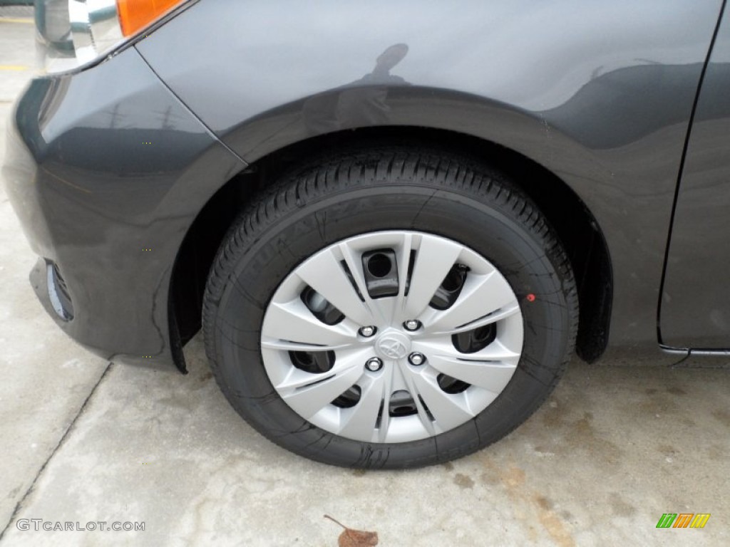 2012 Toyota Yaris L 3 Door Wheel Photo #58589785