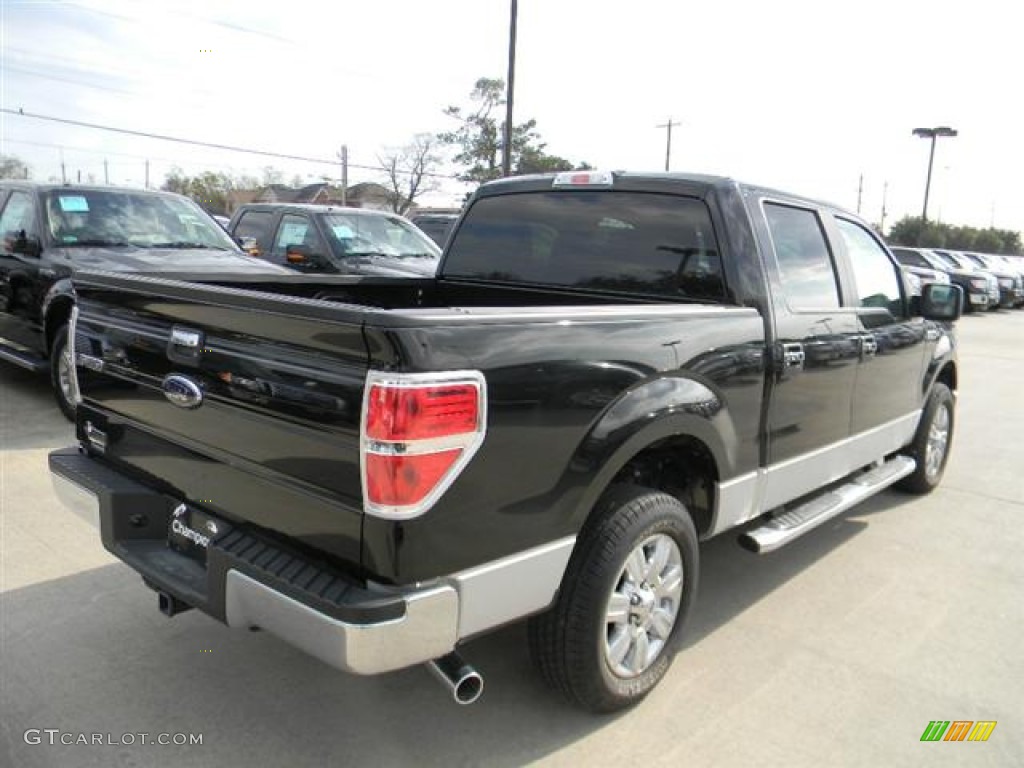 2011 F150 XLT SuperCrew - Tuxedo Black Metallic / Steel Gray photo #5