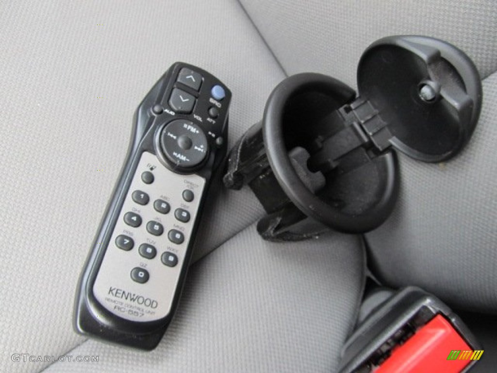 2005 F150 STX SuperCab 4x4 - Black / Medium Flint Grey photo #21