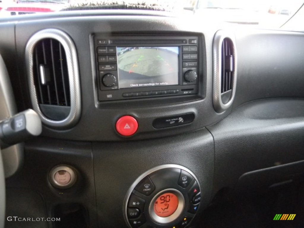 2011 Nissan Cube Krom Edition Controls Photo #58593280