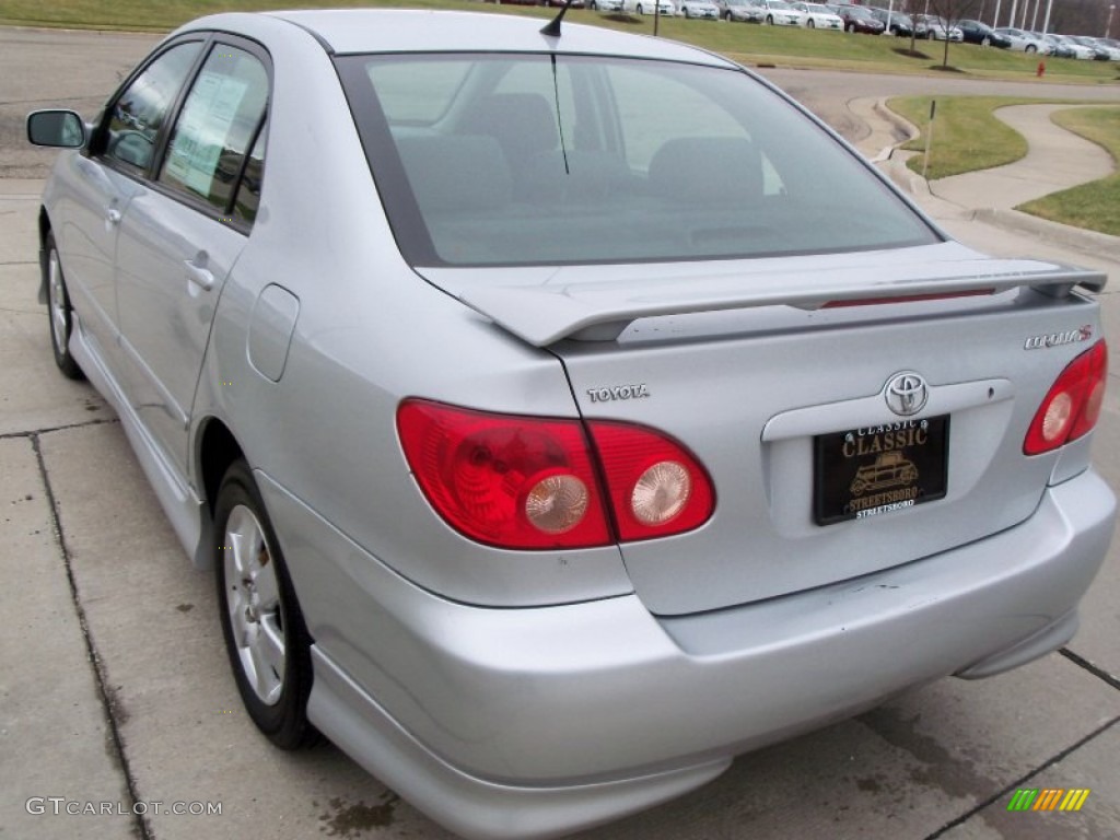 2005 Corolla S - Silver Streak Mica / Black photo #8