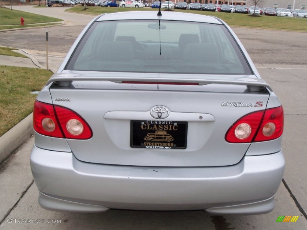 2005 Corolla S - Silver Streak Mica / Black photo #9