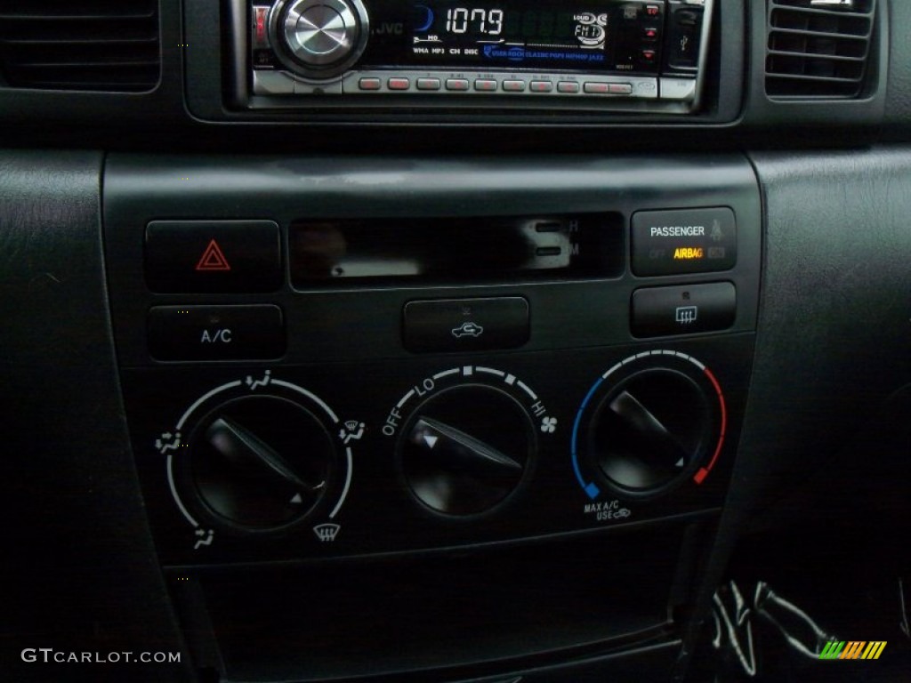 2005 Corolla S - Silver Streak Mica / Black photo #25
