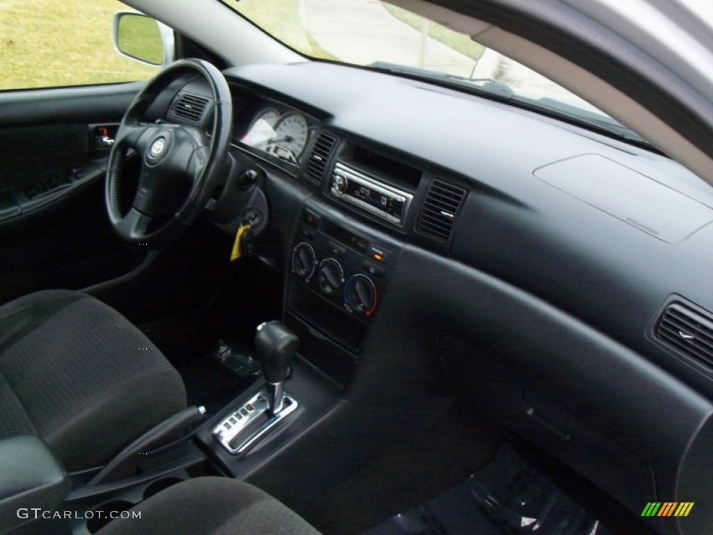 2005 Corolla S - Silver Streak Mica / Black photo #34