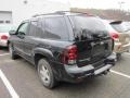 Black - TrailBlazer LS 4x4 Photo No. 2