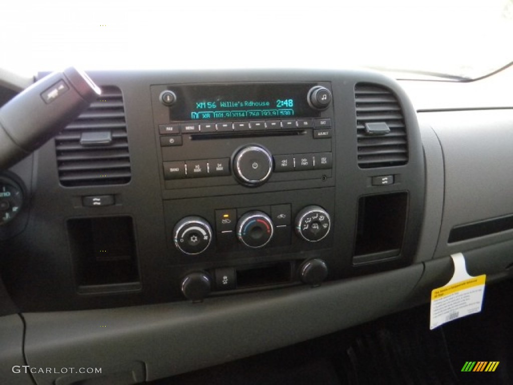 2012 Chevrolet Silverado 1500 LS Extended Cab Controls Photo #58596441