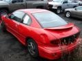 Bright Red - Sunfire SE Coupe Photo No. 4