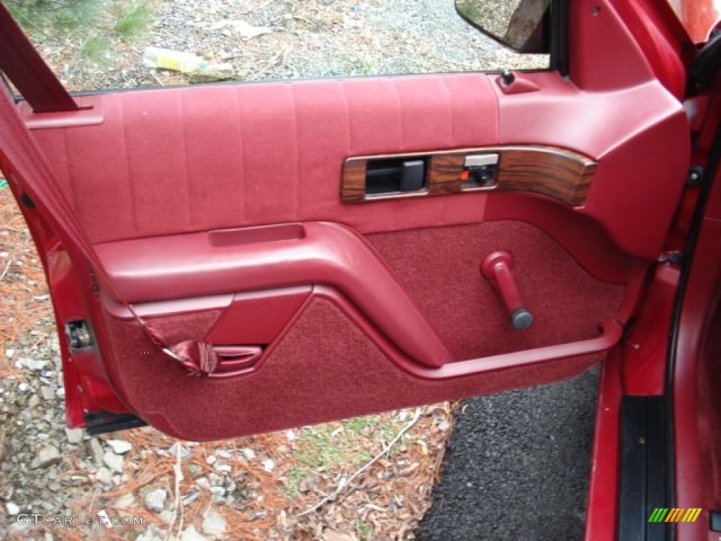 1991 Chevrolet Lumina Sedan Red Door Panel Photo #58597422