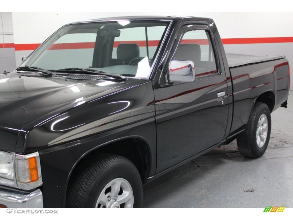 1997 Hardbody Truck XE Regular Cab - Super Black / Dark Gray photo #11