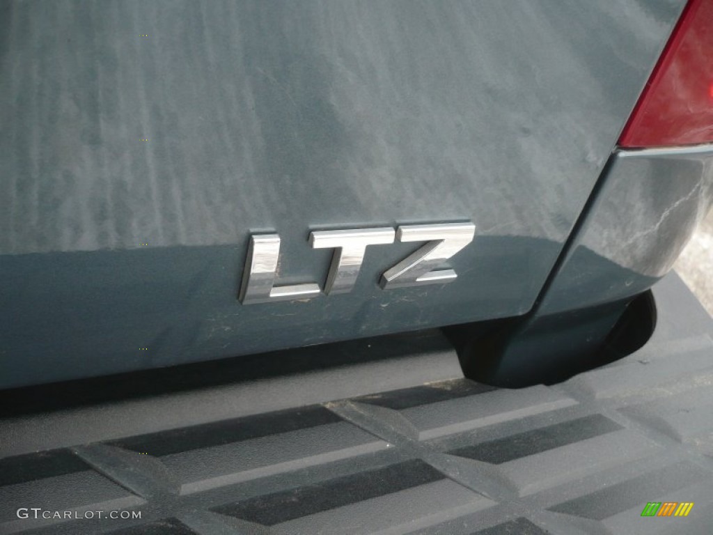 2007 Silverado 1500 LTZ Crew Cab 4x4 - Blue Granite Metallic / Light Titanium/Dark Titanium Gray photo #15