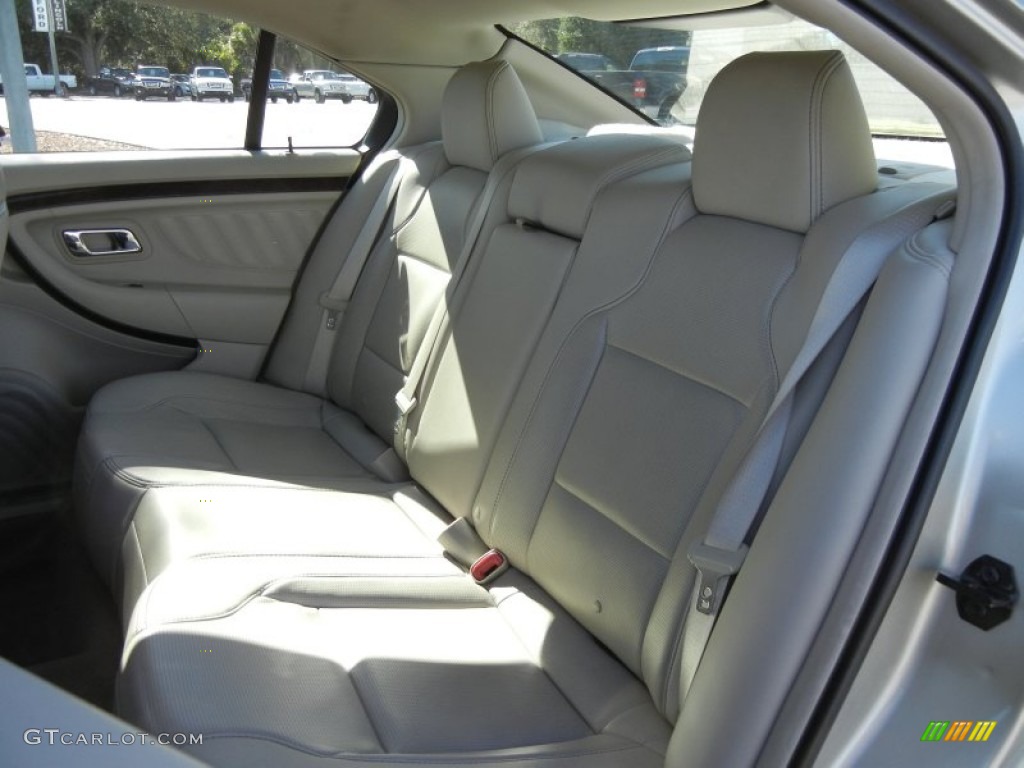 2011 Taurus Limited - Gold Leaf / Light Stone photo #17