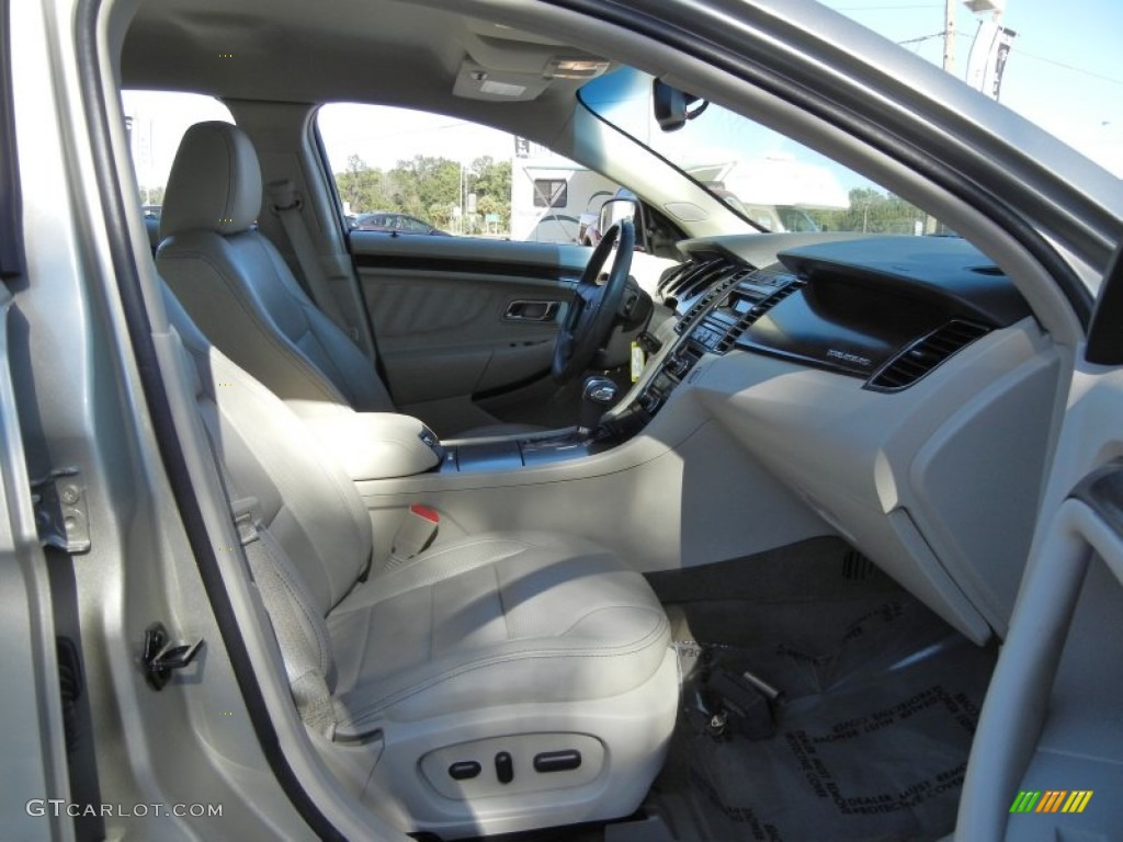 2011 Taurus Limited - Gold Leaf / Light Stone photo #18