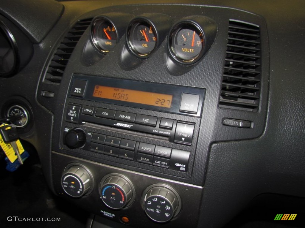 2005 Altima 3.5 SE-R - Code Red / SE-R Charcoal photo #16