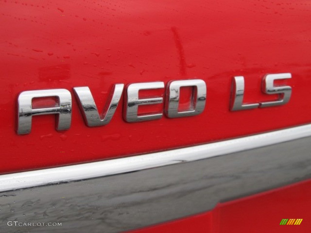 2008 Aveo LS Sedan - Victory Red / Charcoal photo #5