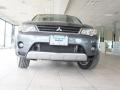 2007 Graphite Gray Pearl Mitsubishi Outlander XLS 4WD  photo #11