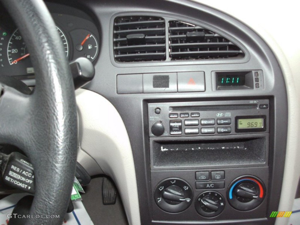 2002 Elantra GLS Sedan - Chianti Red / Beige photo #6