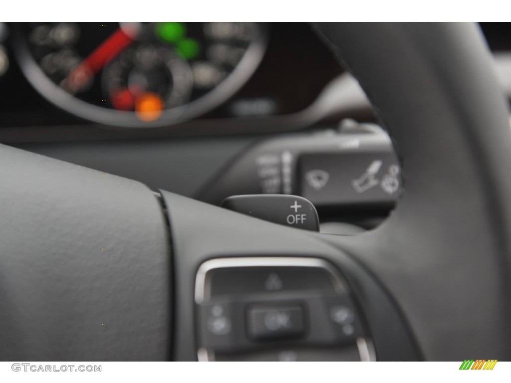 2012 Volkswagen CC VR6 4Motion Executive Controls Photo #58619663