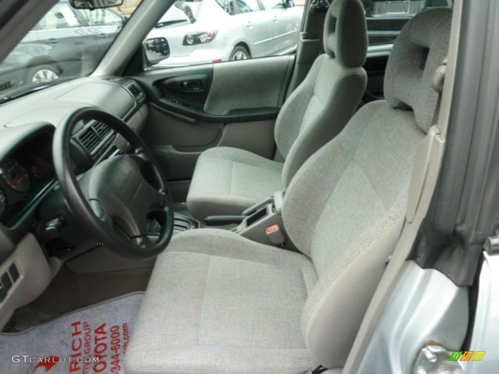 2002 Forester 2.5 L - Platinum Silver Metallic / Gray photo #7