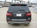 Black - ML 350 4Matic Photo No. 4