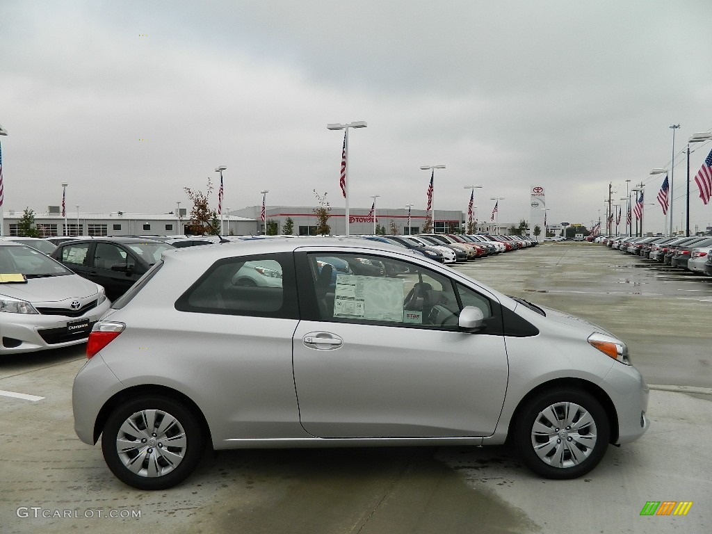 Classic Silver Metallic 2012 Toyota Yaris L 3 Door Exterior Photo #58629479