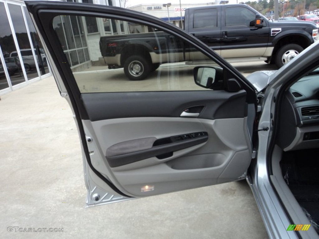 2010 Honda Accord LX Sedan Gray Door Panel Photo #58637186