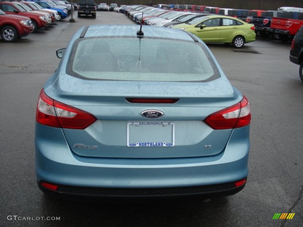 2012 Focus SE Sedan - Frosted Glass Metallic / Stone photo #7