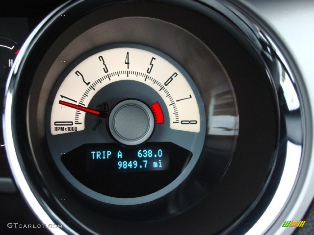 2010 Mustang GT Premium Coupe - Grabber Blue / Charcoal Black photo #26