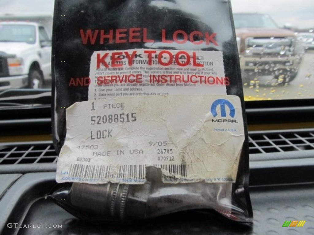 2003 Wrangler X 4x4 - Solar Yellow / Dark Slate Gray photo #17