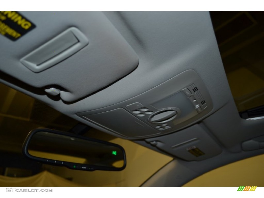 2008 IS 250 - Starfire White Pearl / Sterling Gray photo #24