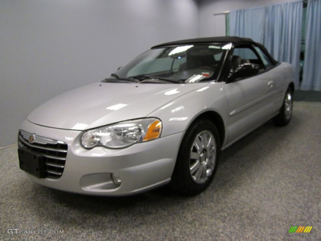 2004 Sebring Limited Convertible - Bright Silver Metallic / Taupe photo #3