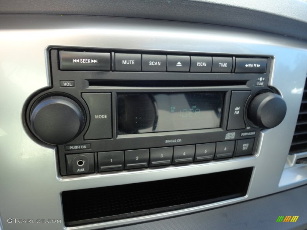 2008 Dodge Ram 3500 Big Horn Edition Quad Cab 4x4 Audio System Photo #58652657