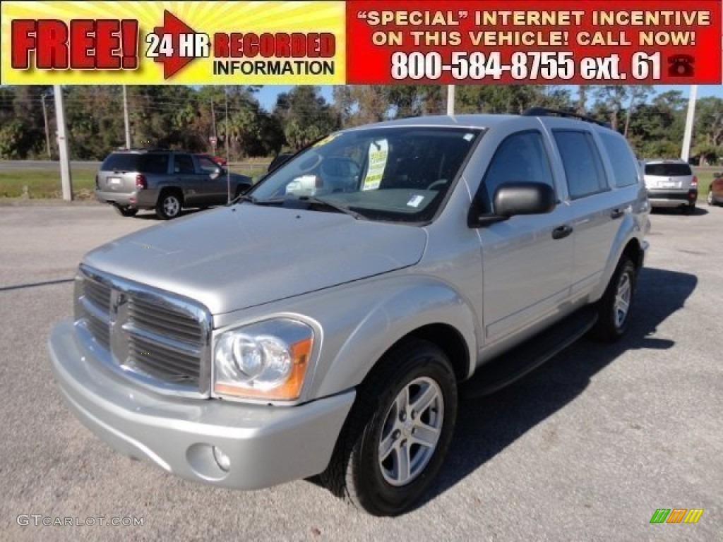 2005 Durango SLT 4x4 - Bright Silver Metallic / Medium Slate Gray photo #1