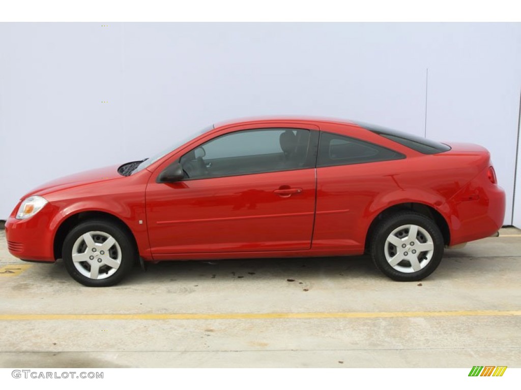 2007 Cobalt LS Coupe - Victory Red / Gray photo #9