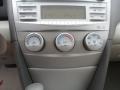 Super White - Camry LE Photo No. 34