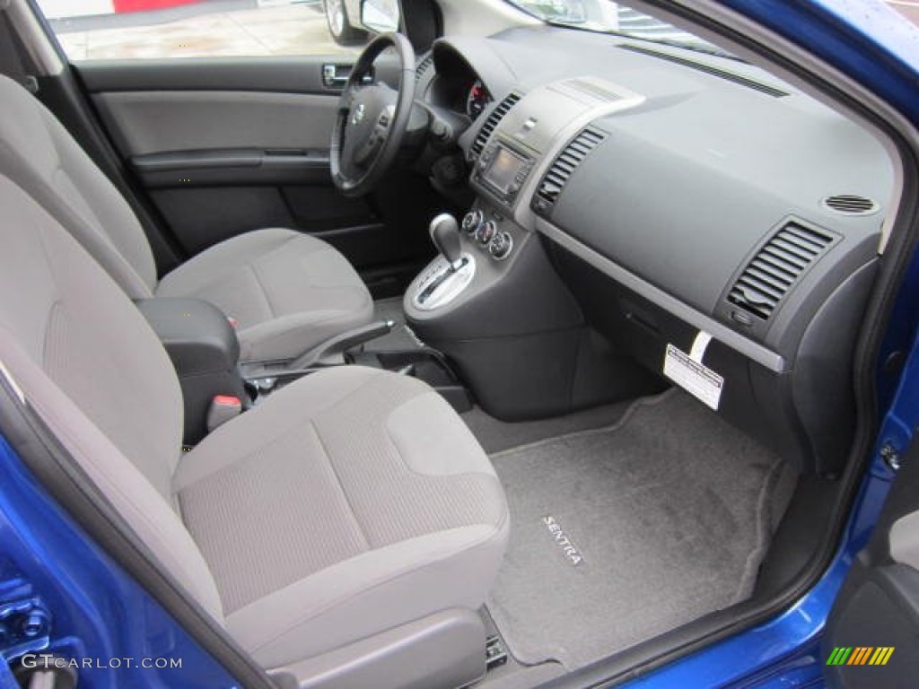 2012 Sentra 2.0 SR Special Edition - Metallic Blue / Charcoal photo #10