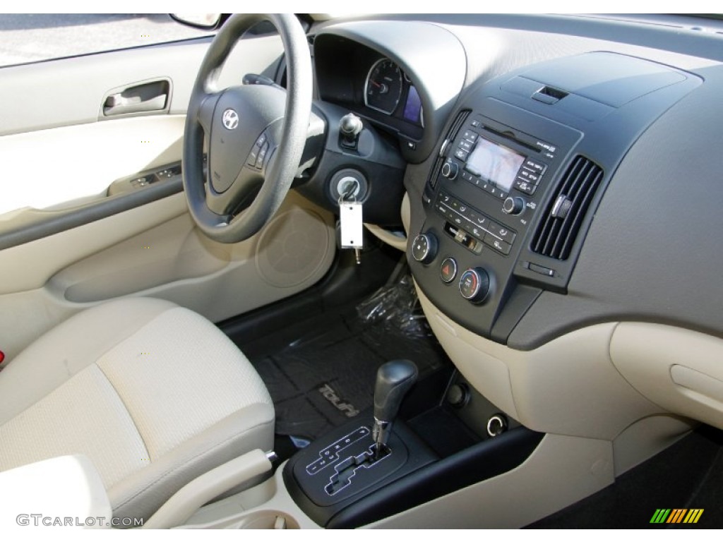 2010 Elantra Touring GLS - Ebony Black / Beige photo #5