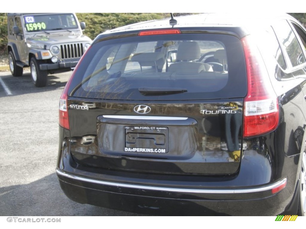 2010 Elantra Touring GLS - Ebony Black / Beige photo #7