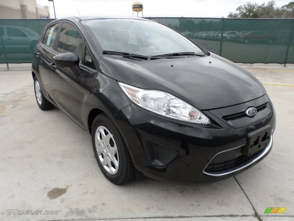 Tuxedo Black Metallic Ford Fiesta