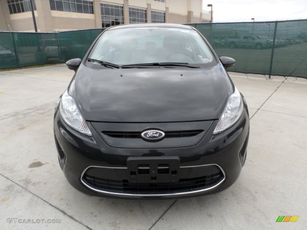 Tuxedo Black Metallic 2012 Ford Fiesta SE SFE Hatchback Exterior Photo #58658102