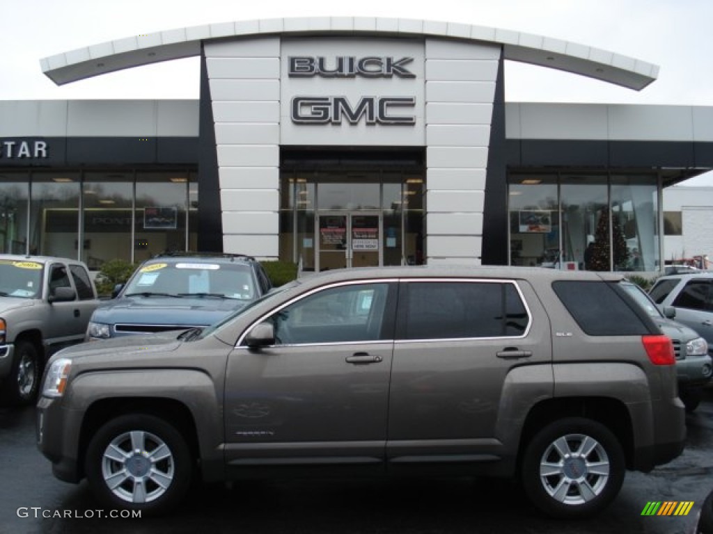 Mocha Steel Metallic GMC Terrain