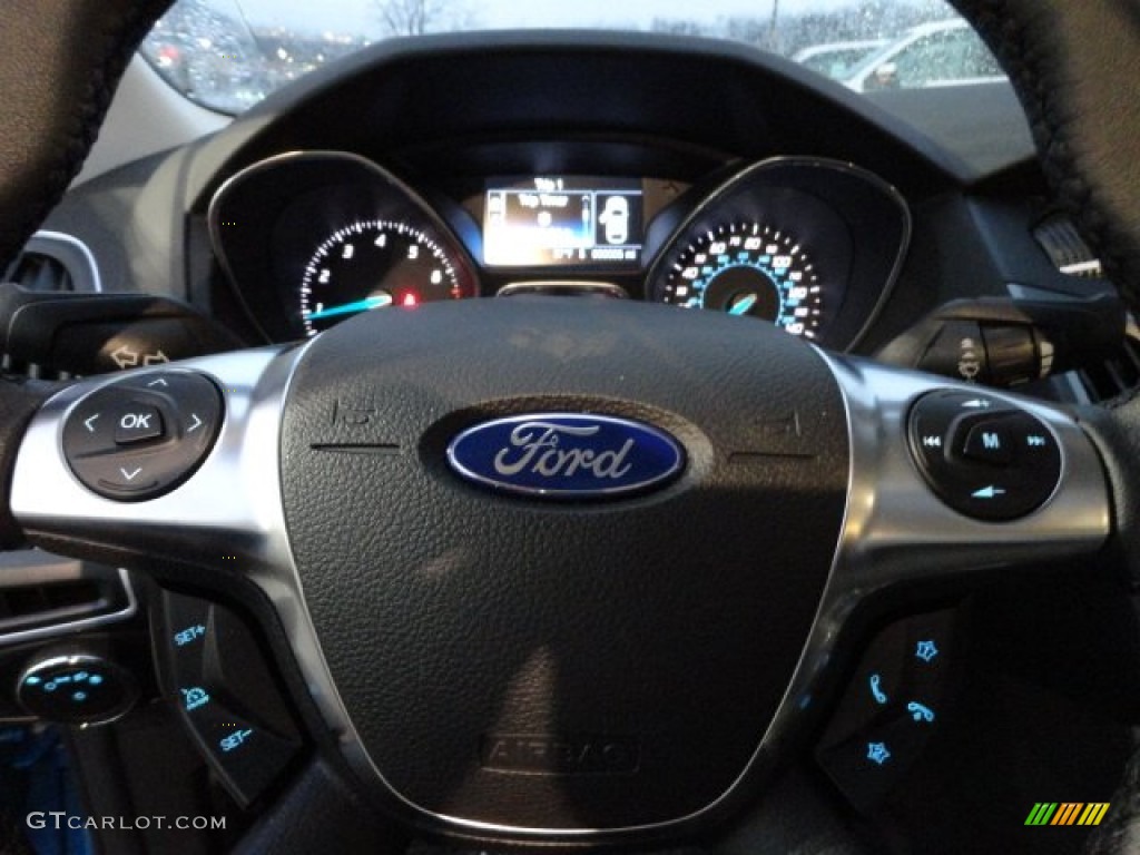 2012 Focus Titanium Sedan - Blue Candy Metallic / Charcoal Black Leather photo #16