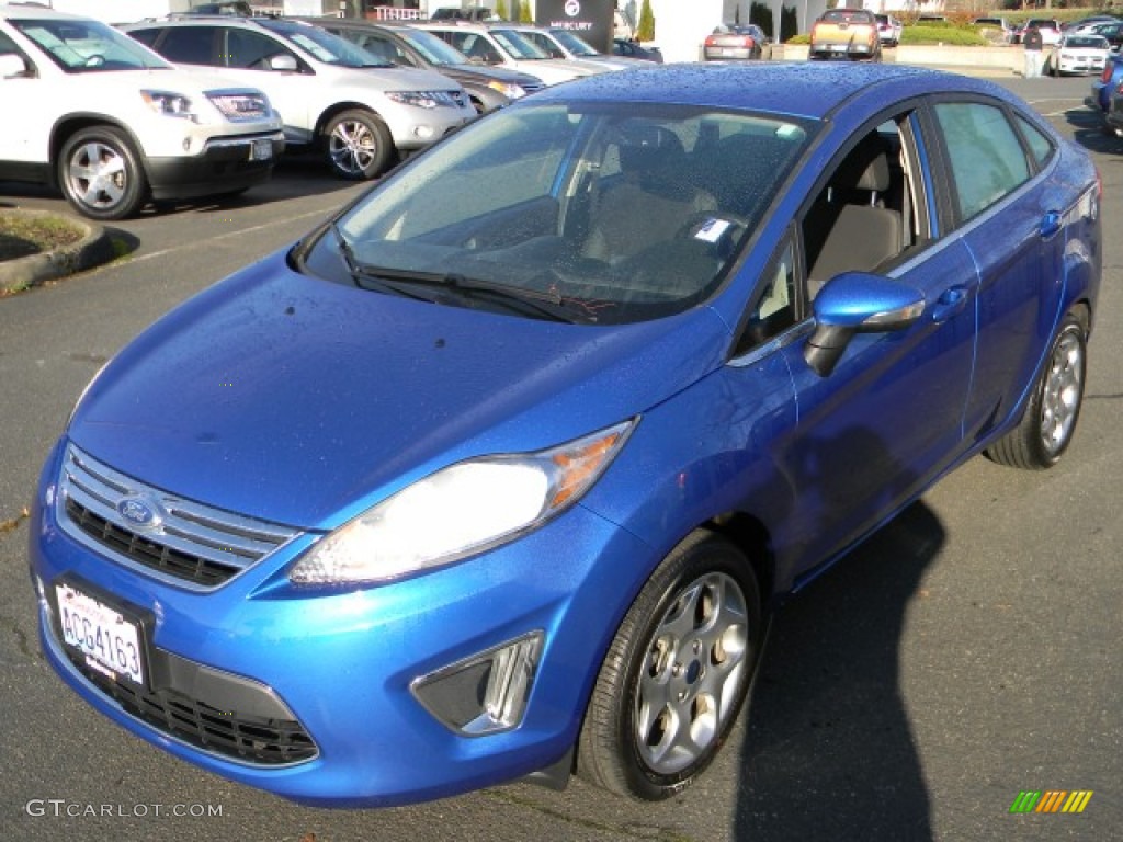 2011 Fiesta SEL Sedan - Blue Flame Metallic / Charcoal Black/Blue Cloth photo #1