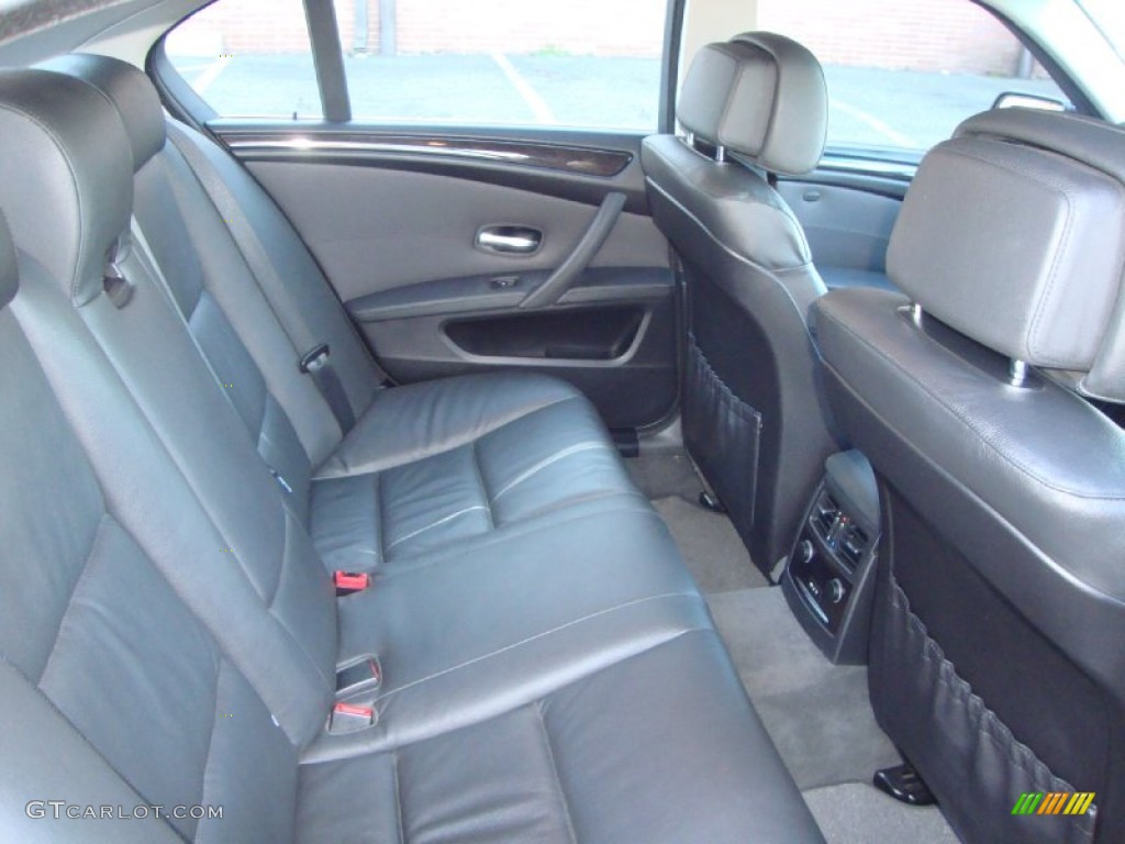 2009 5 Series 528xi Sedan - Carbon Black Metallic / Black photo #16