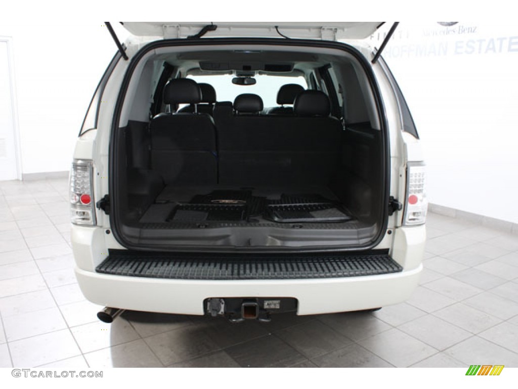 2004 Explorer Limited AWD - Ceramic White Tri Coat Metallic / Graphite photo #22
