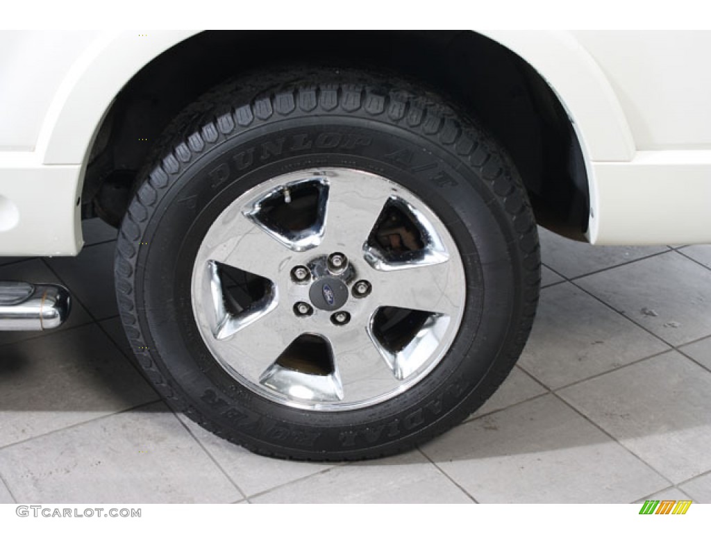 2004 Explorer Limited AWD - Ceramic White Tri Coat Metallic / Graphite photo #30