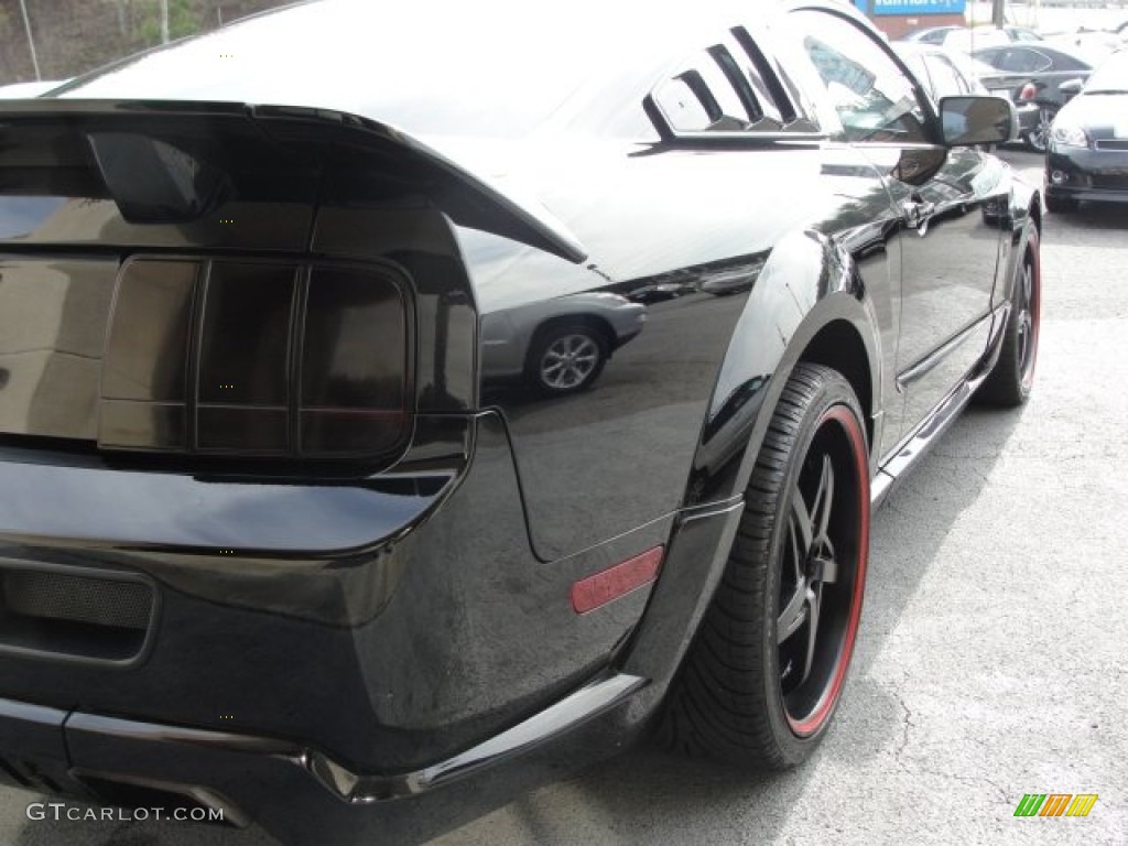 2005 Mustang Roush Stage 1 Coupe - Black / Dark Charcoal/Red photo #11