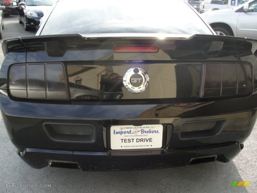 2005 Mustang Roush Stage 1 Coupe - Black / Dark Charcoal/Red photo #12