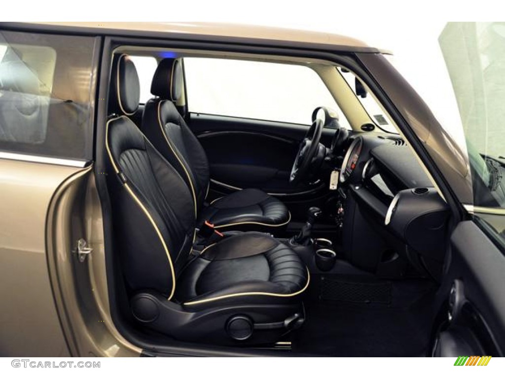 2011 Cooper Hardtop - Velvet Silver Metallic / Carbon Black Lounge Leather photo #29