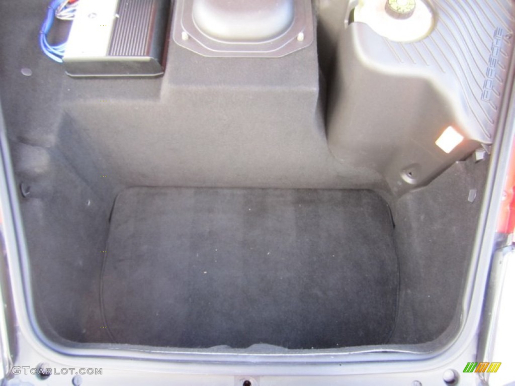 2003 Porsche 911 Turbo Coupe Trunk Photo #58676999