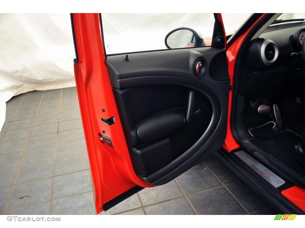 2011 Cooper S Countryman - Pure Red / Carbon Black photo #24